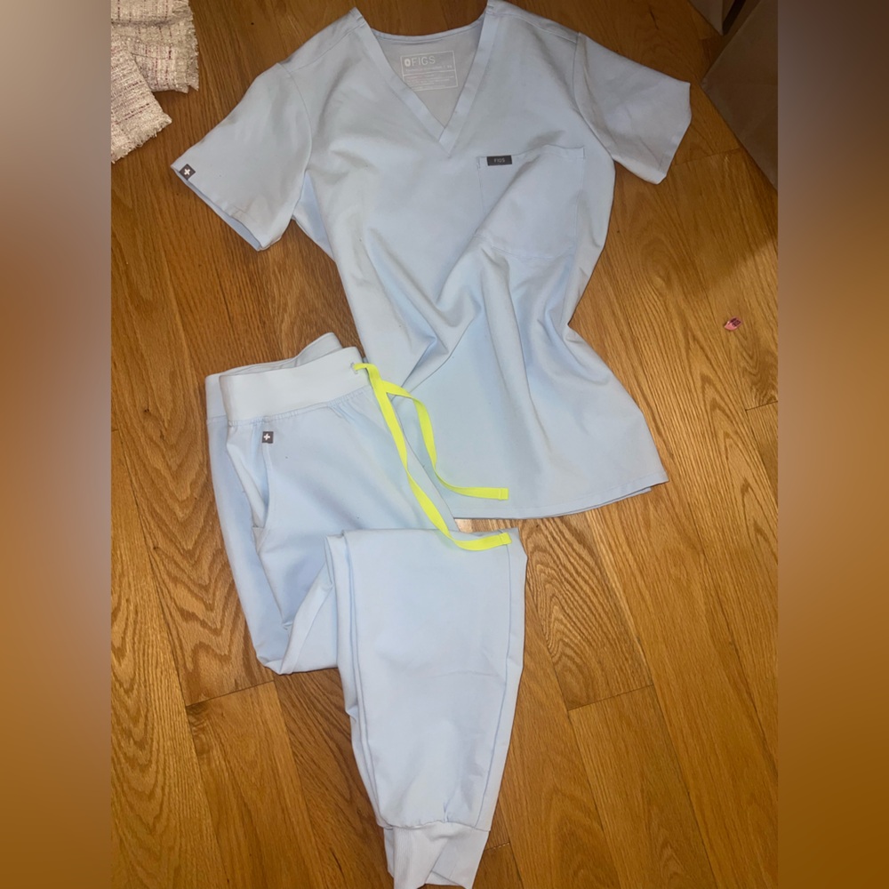 Figs light blue scrubs set